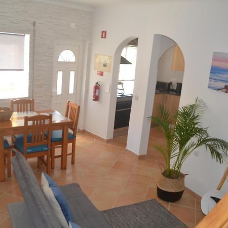 Casa Flora T1 - Вила до Биспо Екстериор снимка